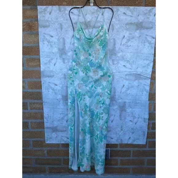 RESA River Dress Blue green Floral Maxi Long Open Back Straps satin size large - Picture 2 of 12